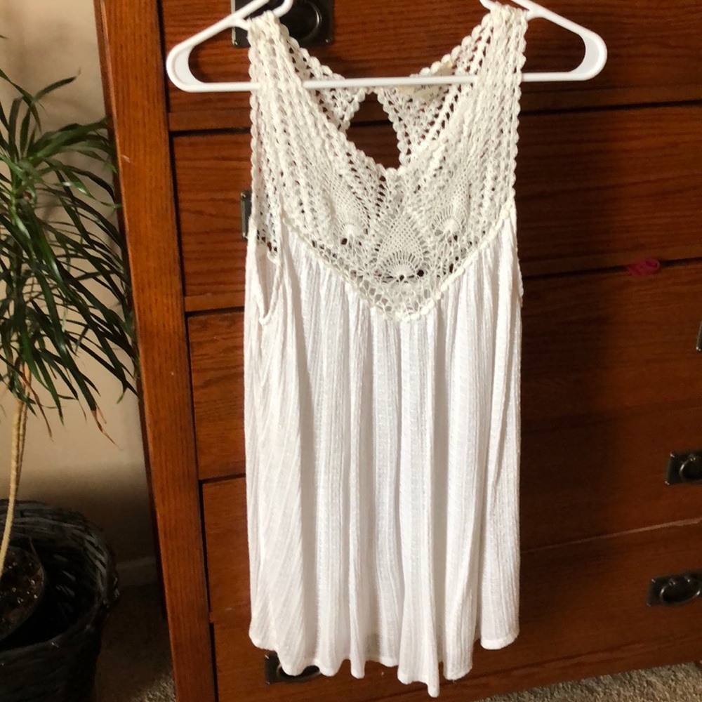 White cotton top with crochet neck